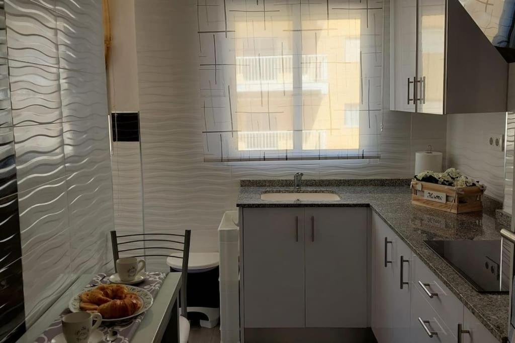 Apartamento Playa Piles -Familias- Buitenkant foto