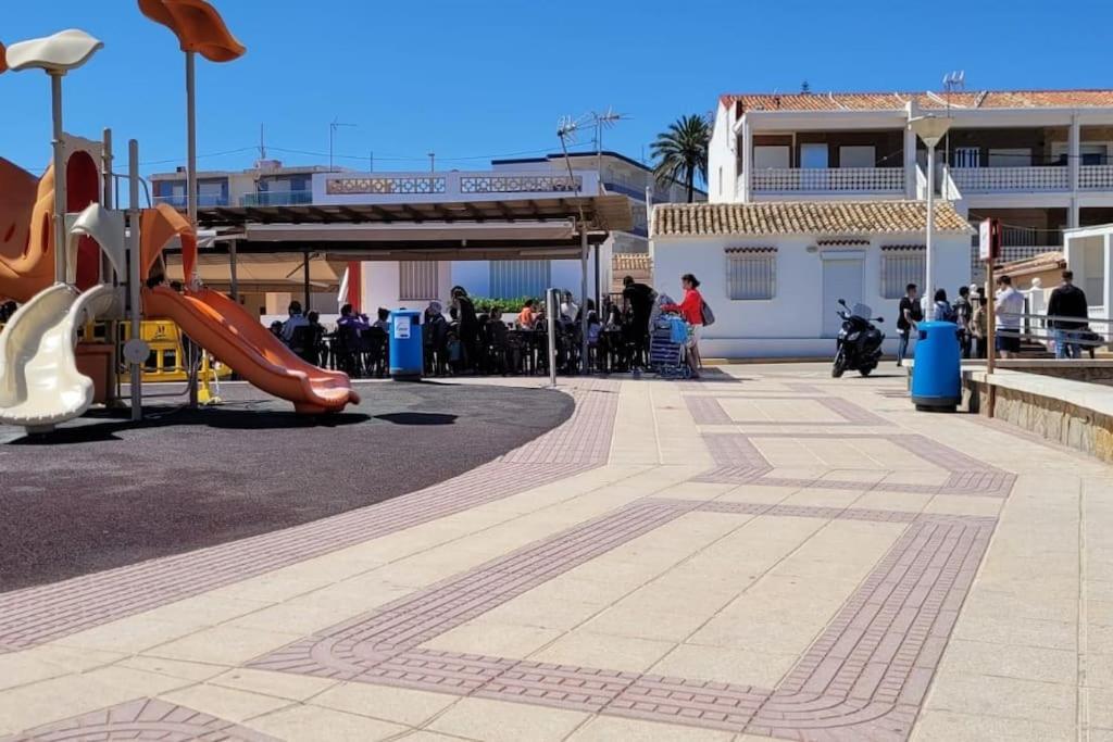 Apartamento Playa Piles -Familias- Buitenkant foto